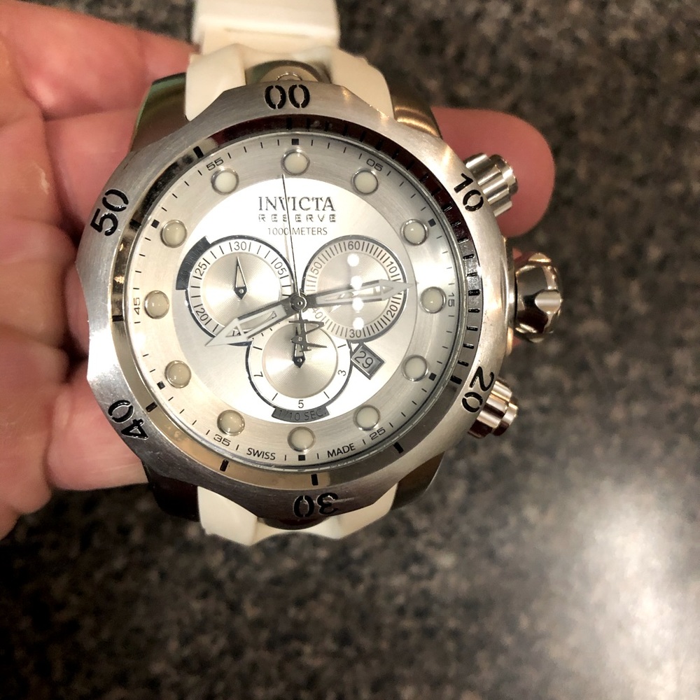 MEN’S INVICTA VENOM